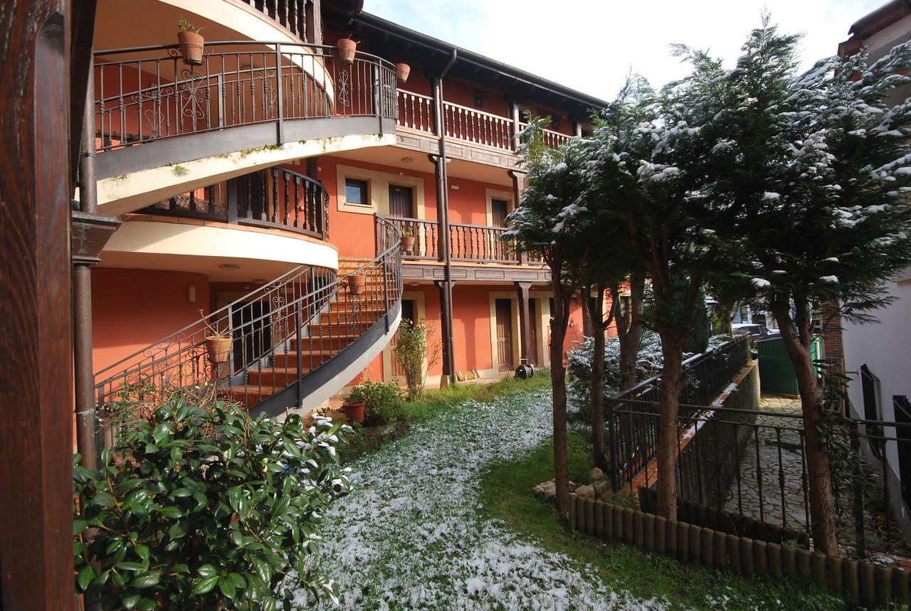Hotel Los Angeles Arenas De Cabrales Dış mekan fotoğraf